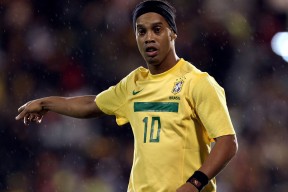 KAIYUN-JackeyLove重返赛场，爆冷首场状态出色，拜仁观众沸腾！引发球迷热议